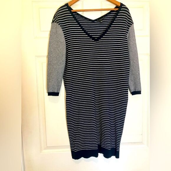 Ann Taylor Dresses & Skirts - Ann Taylor striped sweater dress, V-neck, long sleeve, excellent condition, S